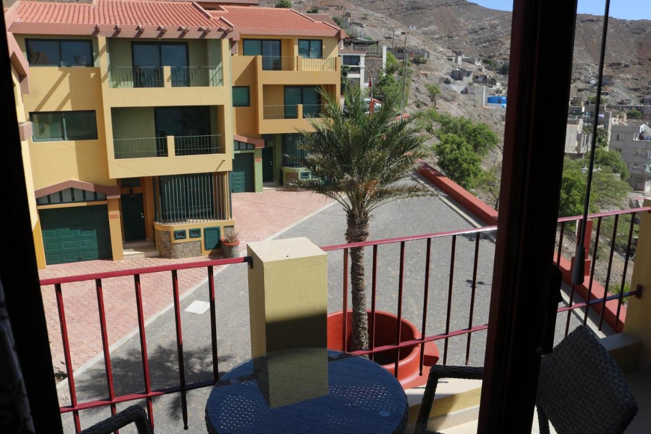 Hotel Belvedere Mindelo, Cabo Verde Buitenkant foto