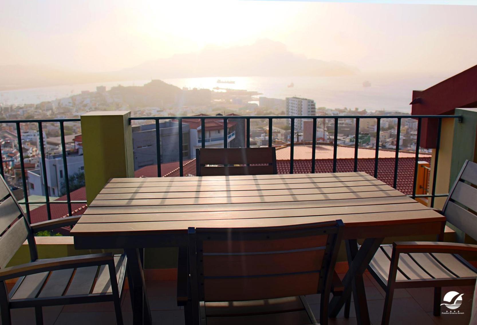 Hotel Belvedere Mindelo, Cabo Verde Buitenkant foto